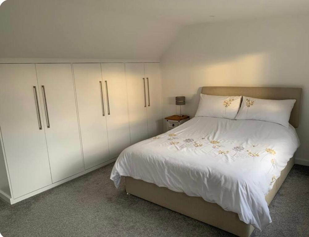 1 Bedroom Self Contained Separate Annexe In Exeter Ide エクステリア 写真