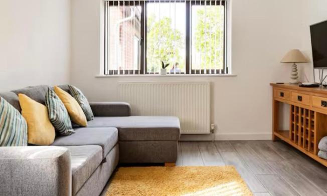 1 Bedroom Self Contained Separate Annexe In Exeter Ide エクステリア 写真